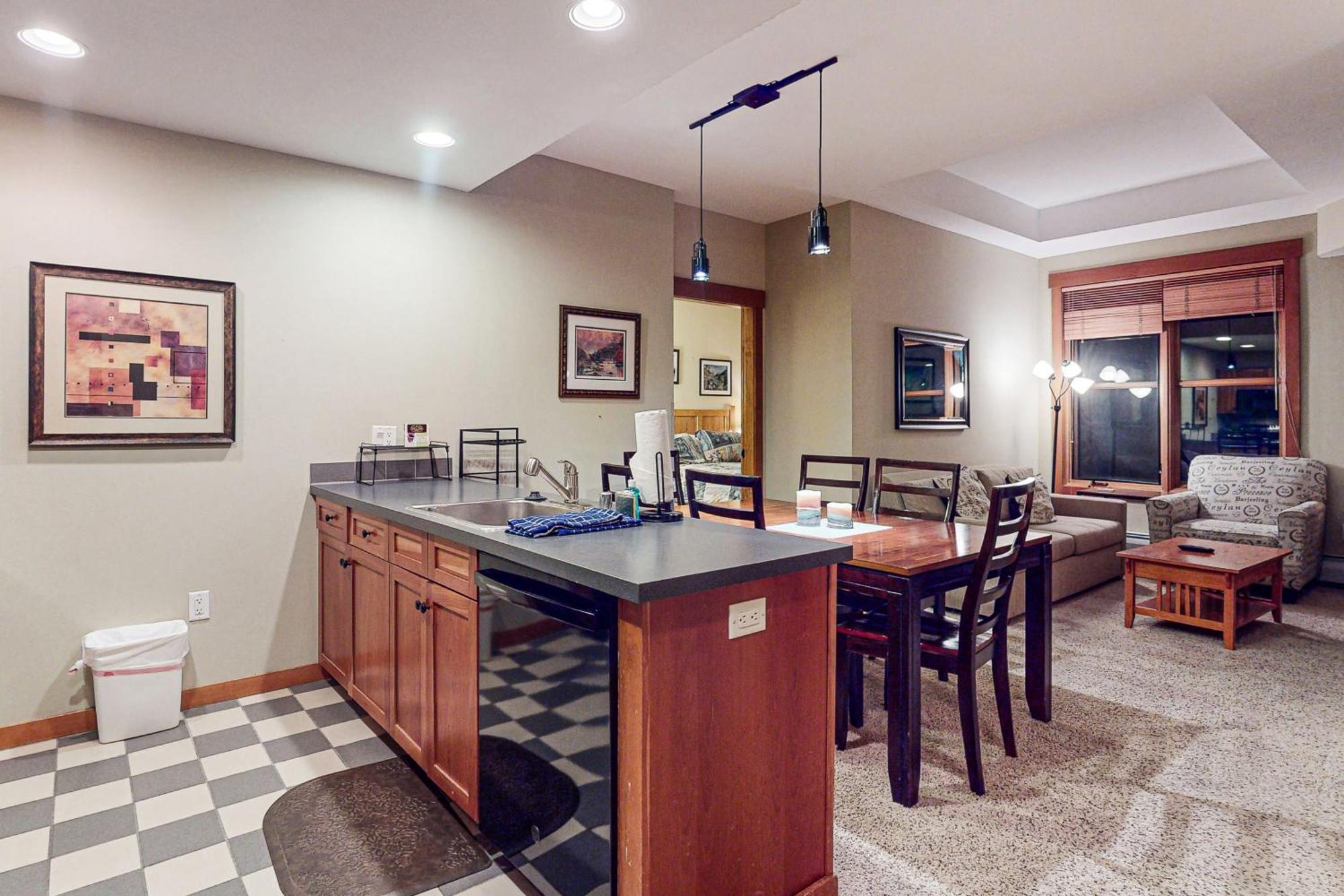 Copper Mountain Apartment Frisco Room photo